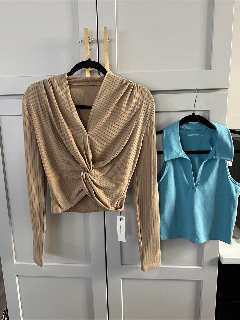 Commense Twisted and Abercrombie & Fitch Top NWT size Small  retail $60